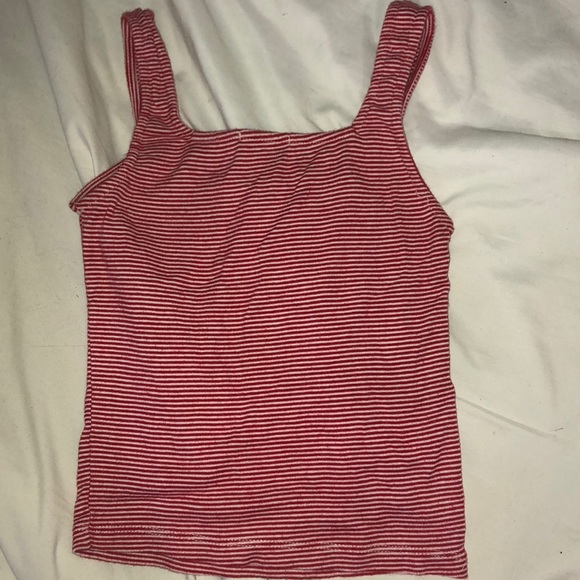 Brandy Melville cropped tank top - Picture 3 of 3